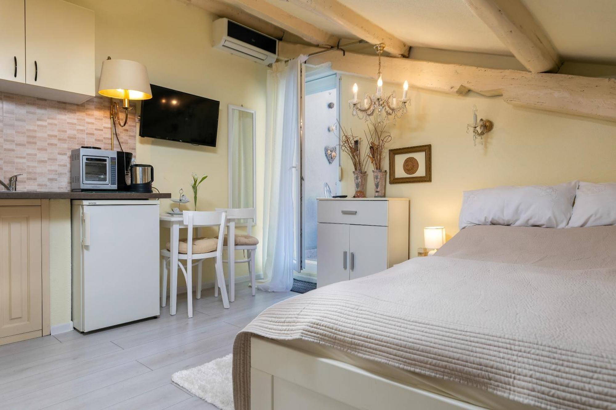 Duplex Apartment Camelia In Charming Old Town Ρόβινι Εξωτερικό φωτογραφία